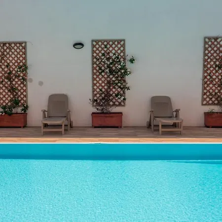 Relaxing Cristal Blu Sleeps 4 Persons Appartamento *