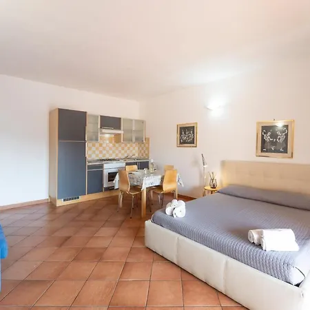 Appartamento Relaxing Cristal Blu Sleeps 4 Persons Santa Teresa di Gallura