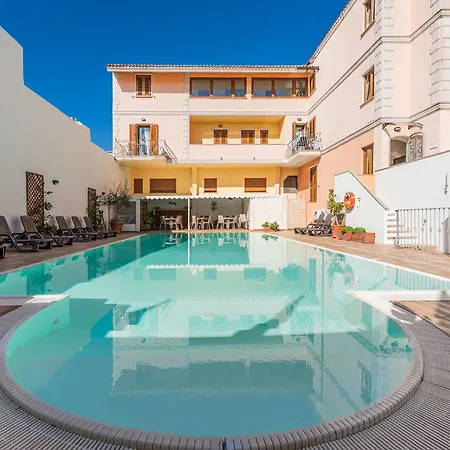 Apartment Relaxing Cristal Blu Sleeps 4 Persons