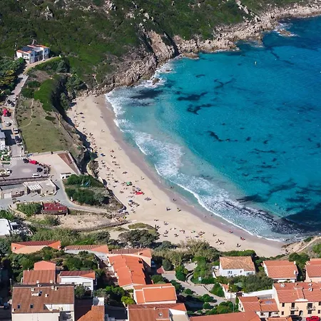 Apartment Relaxing Cristal Blu Sleeps 4 Persons Santa Teresa Gallura